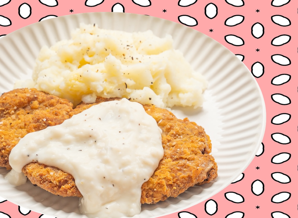 Como fazer frango empanado crocante e suculento em casa